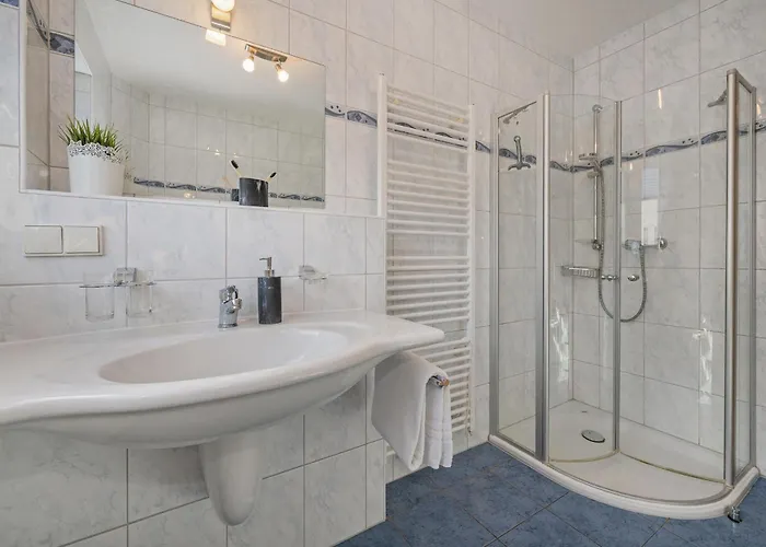 Apartment Ostseepark - Asternweg 4 - 8 Zinnowitz